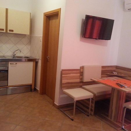 Apartments Grozdana Gradac  Room photo