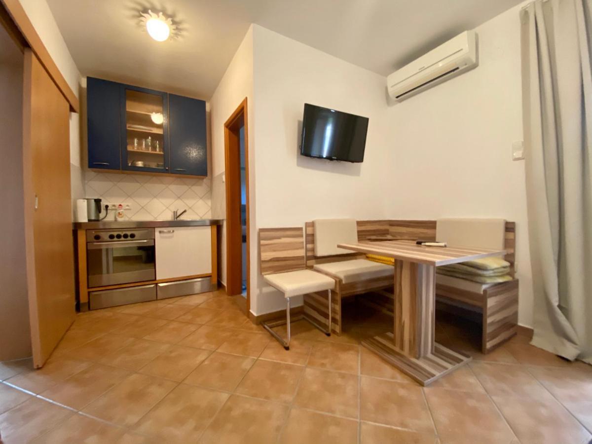 Apartments Grozdana Gradac  Exterior photo