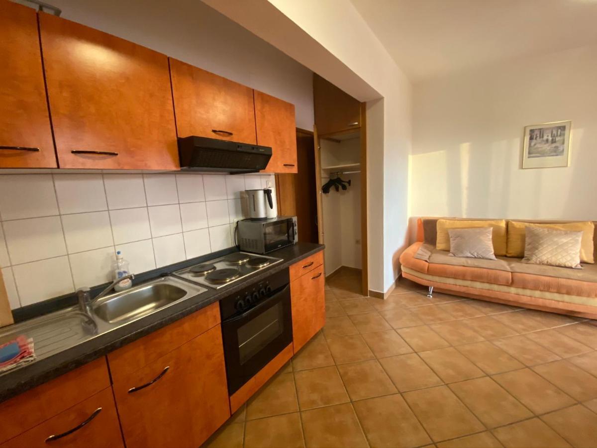 Apartments Grozdana Gradac  Exterior photo