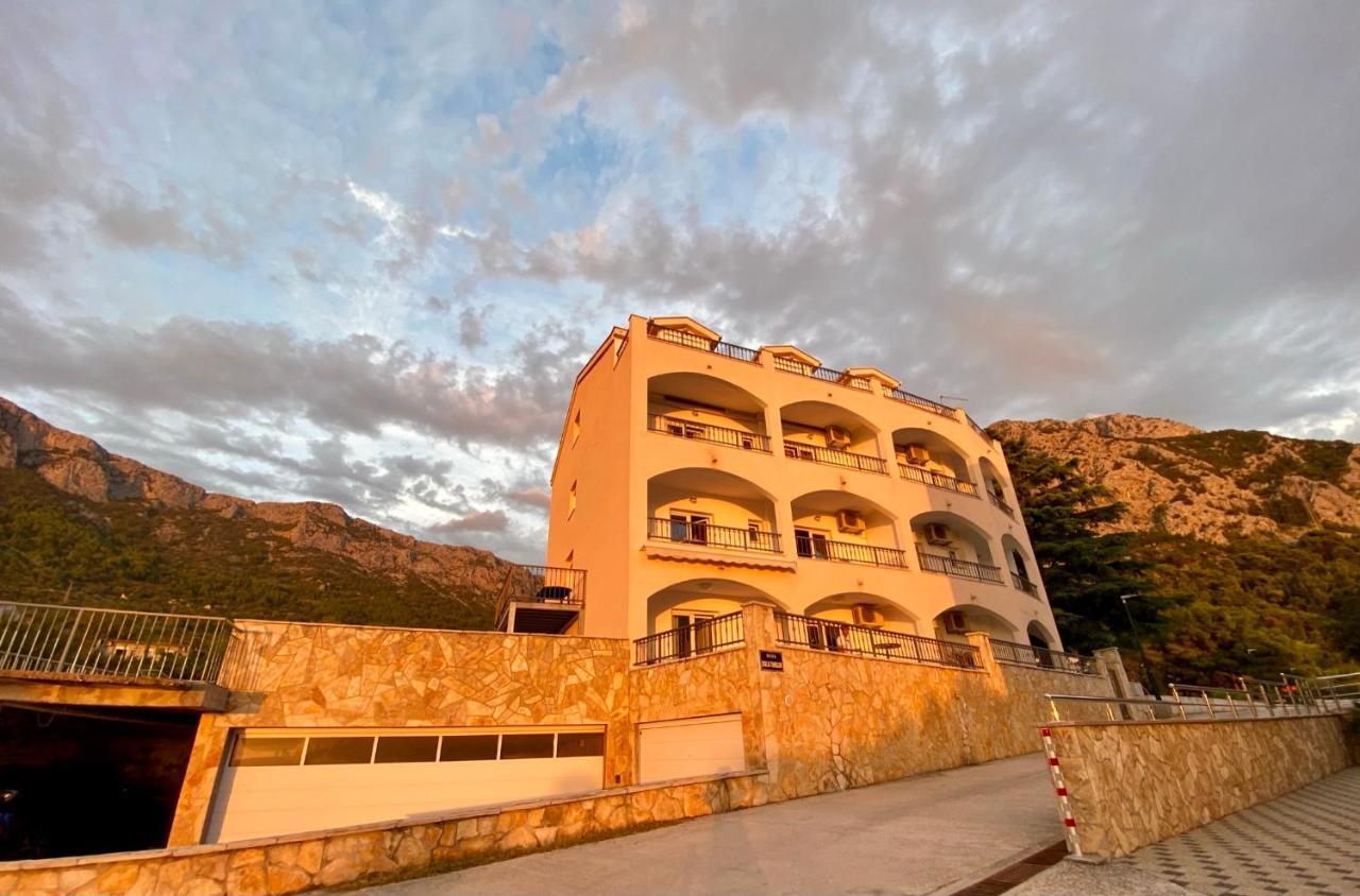 Apartments Grozdana Gradac  Exterior photo