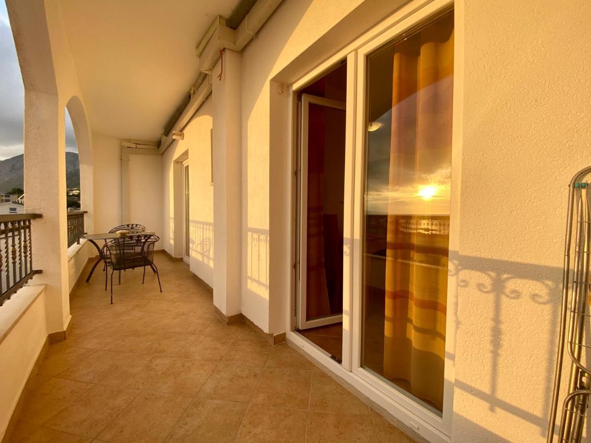 Apartments Grozdana Gradac  Exterior photo
