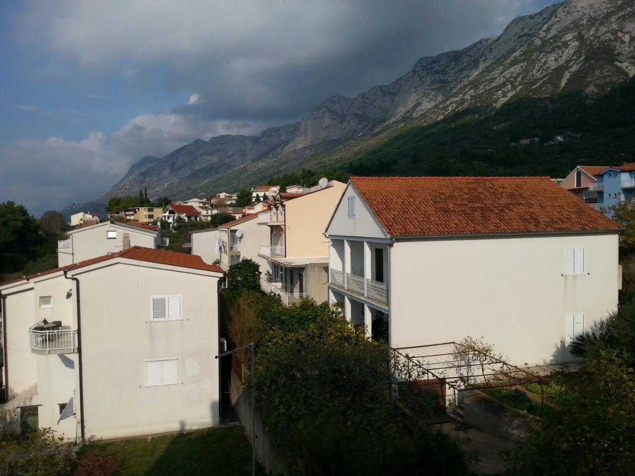 Apartments Grozdana Gradac  Exterior photo